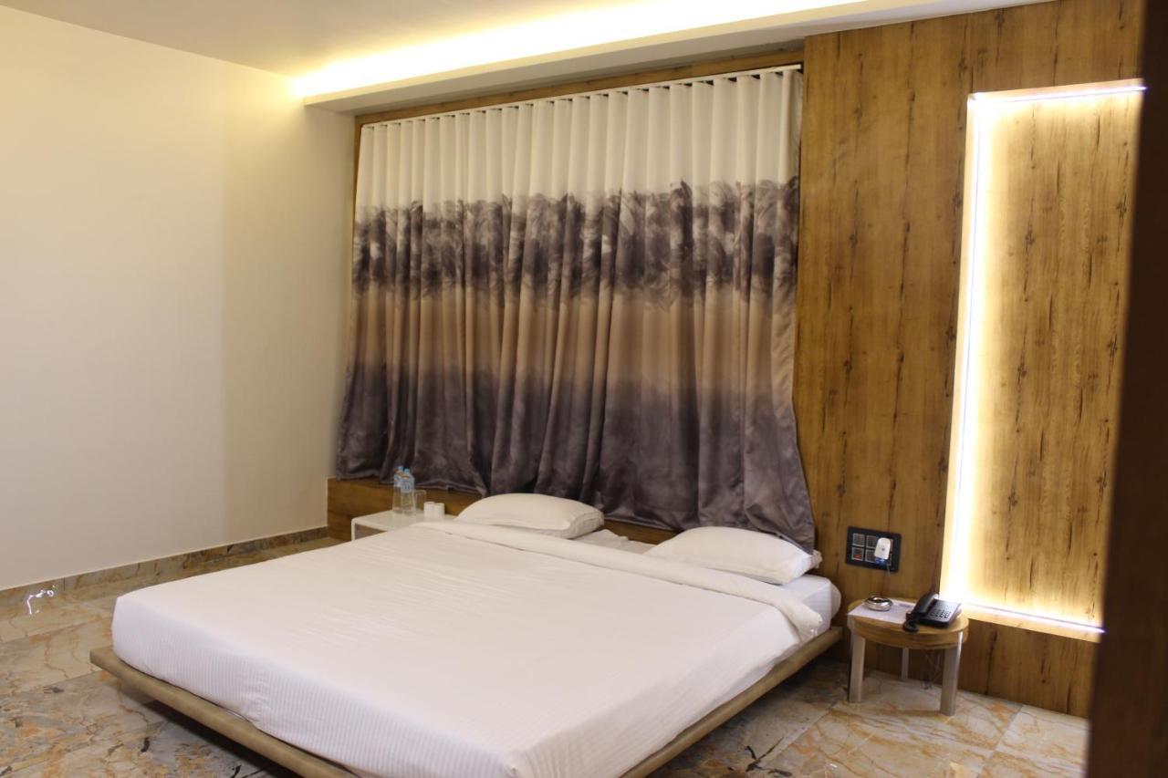 The Heaven Water Park And Resort & Restaurant Virpur 외부 사진